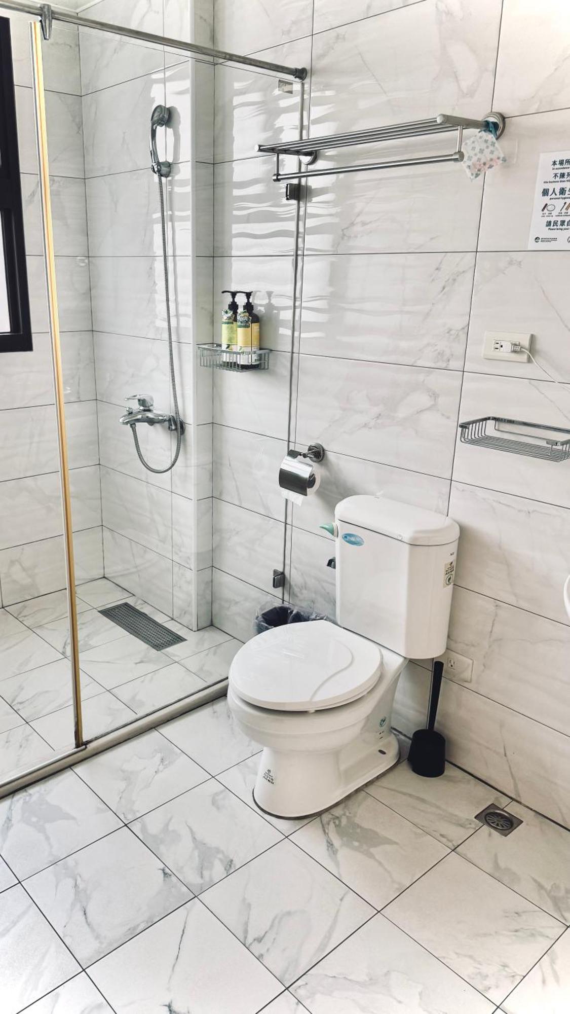 Kinmen 2 Home Puju Homestay Цзинху Екстериор снимка