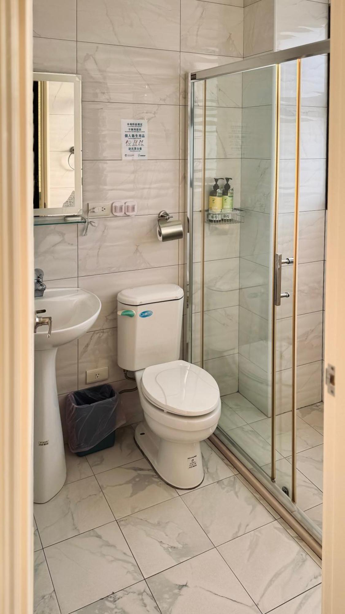 Kinmen 2 Home Puju Homestay Цзинху Екстериор снимка